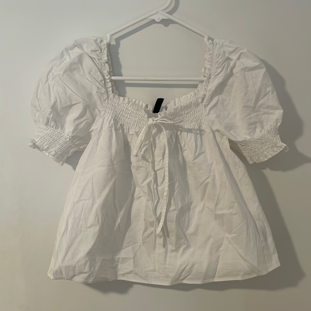 Cropped Puff Sleeve Linen Top